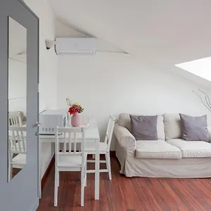 Apartment 2 Bedroom 2 Bathroom Apt - Duomo 2, Milan